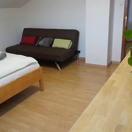 Geraeumige Naehe Autobahn A2 Apartamento *