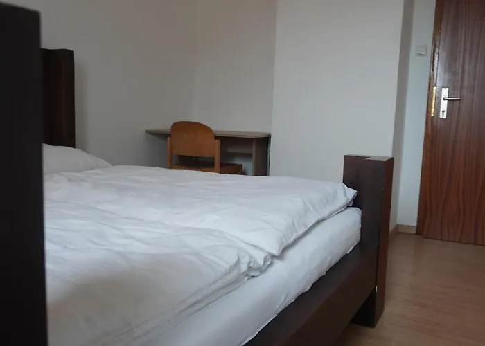 شقة 100 Qm 1 - Near Highway