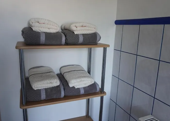 شقة 100 Qm 1 - Near Highway *