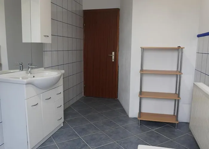 100 Qm 1 - Near Highway * Gleisdorf